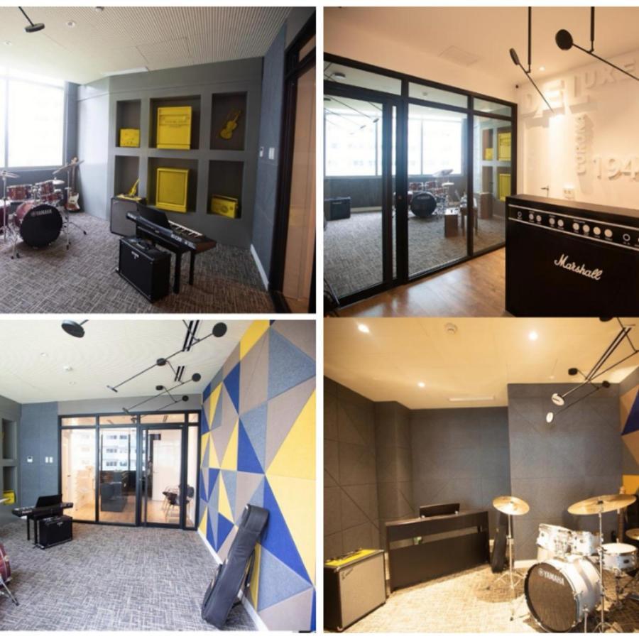 Acellyne'S Suites At The Residences At Commonwealth By Century Quezon City Exteriér fotografie