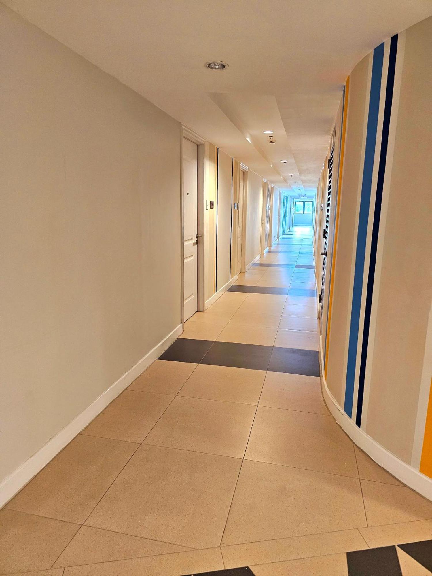Acellyne'S Suites At The Residences At Commonwealth By Century Quezon City Exteriér fotografie
