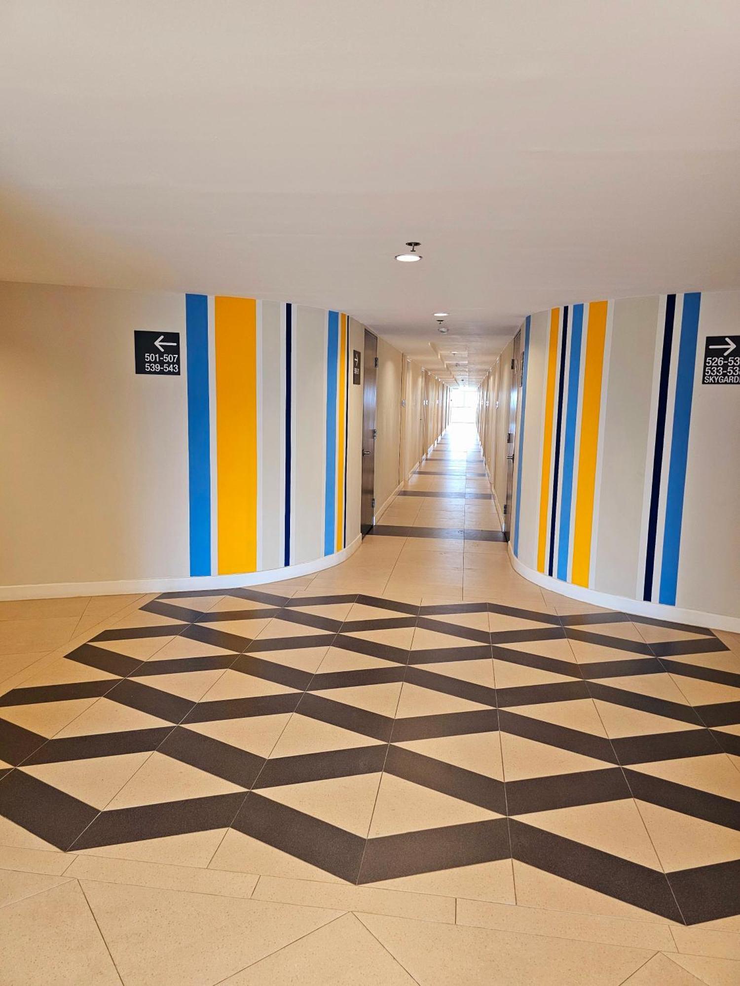 Acellyne'S Suites At The Residences At Commonwealth By Century Quezon City Exteriér fotografie