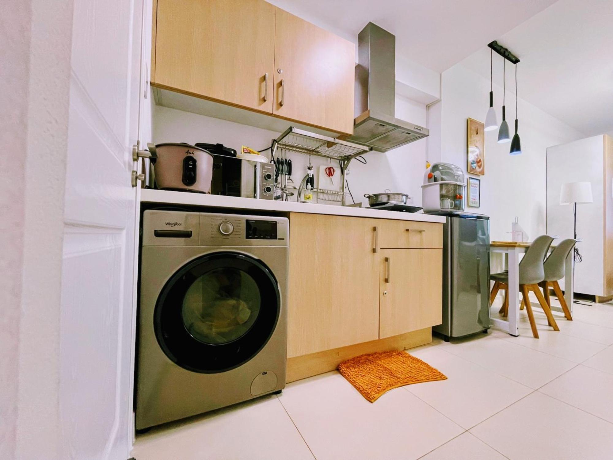 Acellyne'S Suites At The Residences At Commonwealth By Century Quezon City Pokoj fotografie